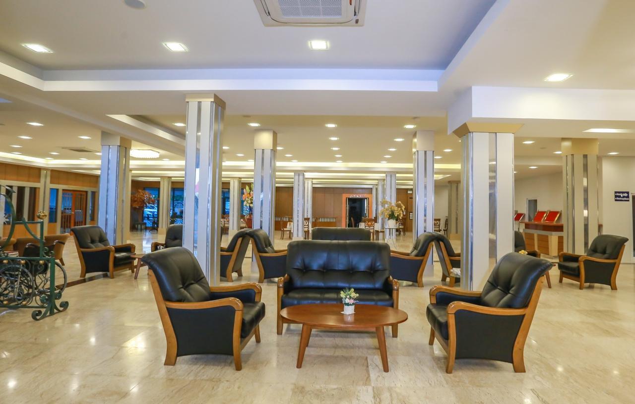 Korat Hotel - Sha Plus Nakhonratchasima Dış mekan fotoğraf