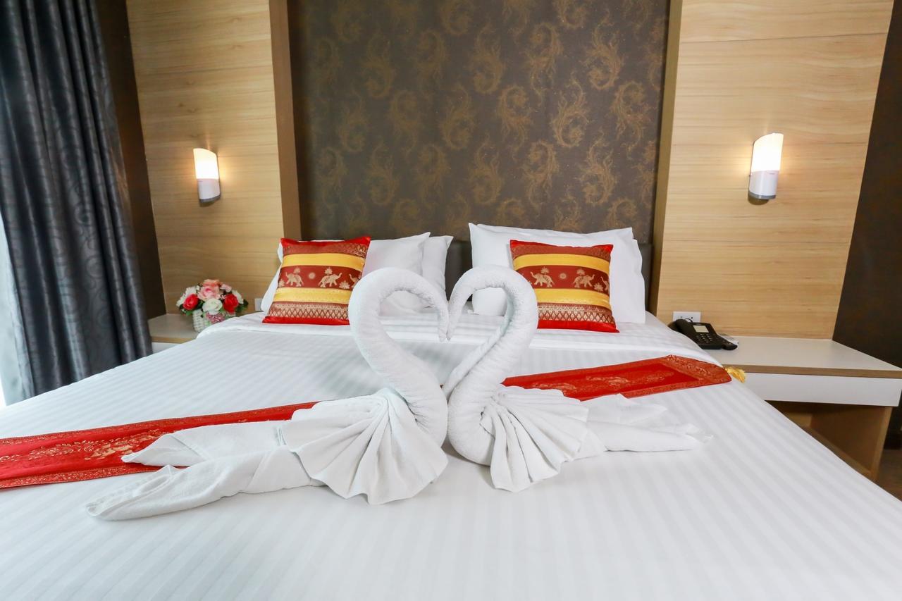 Korat Hotel - Sha Plus Nakhonratchasima Dış mekan fotoğraf