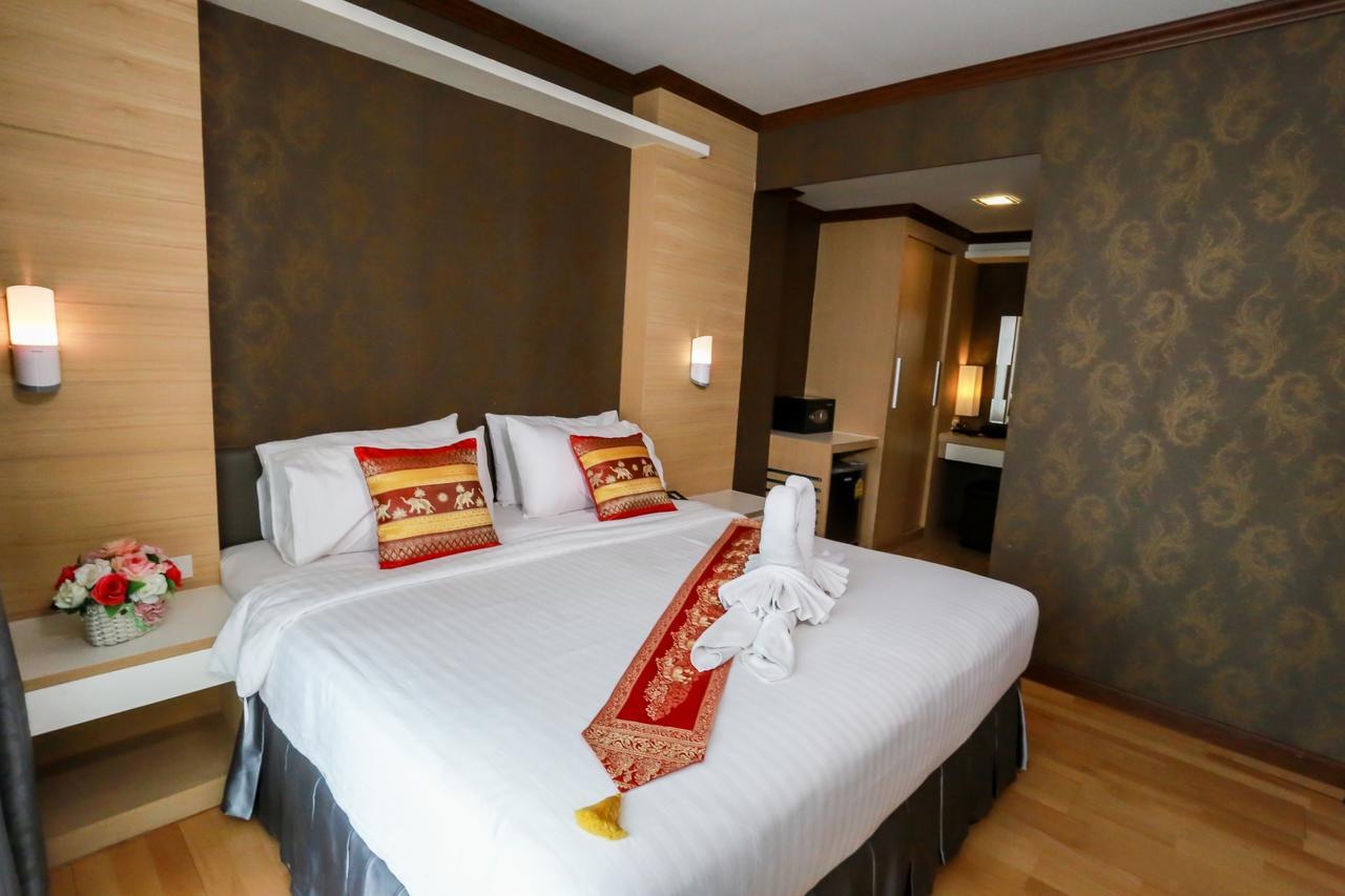 Korat Hotel - Sha Plus Nakhonratchasima Dış mekan fotoğraf