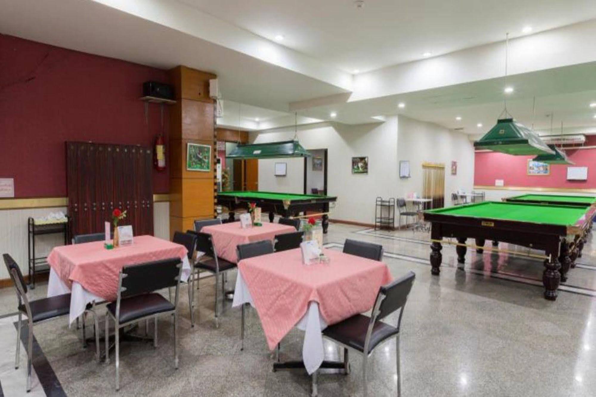 Korat Hotel - Sha Plus Nakhonratchasima Dış mekan fotoğraf